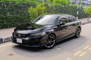 is honda civic 10th gen is good as first car