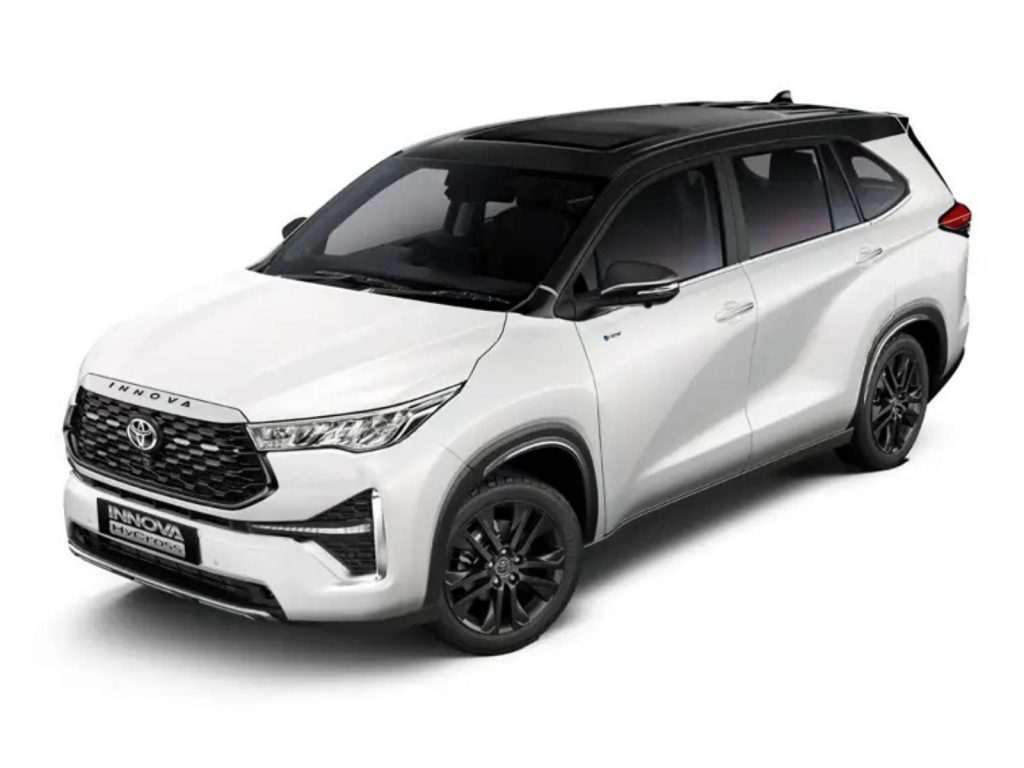 Toyota Innova HyCross