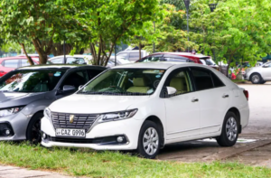 Toyota Premio F