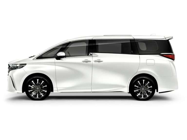 Toyota Alphard Executive Lounge