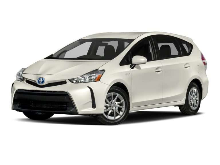 Toyota Prius Alpha S L Selection