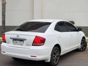 Toyota allion 1st gen (2001 - 2006) side view, door, tyre and rims design