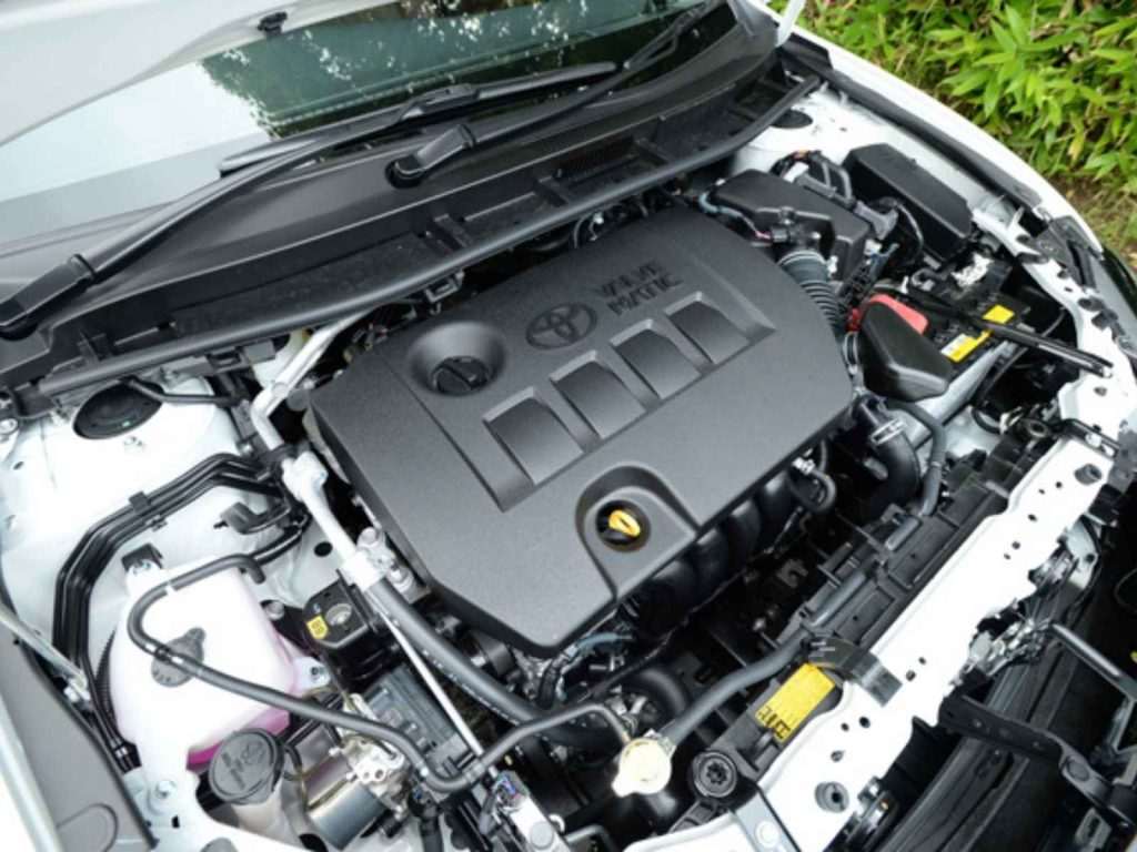 Toyota allion interior, engine, seats, steering